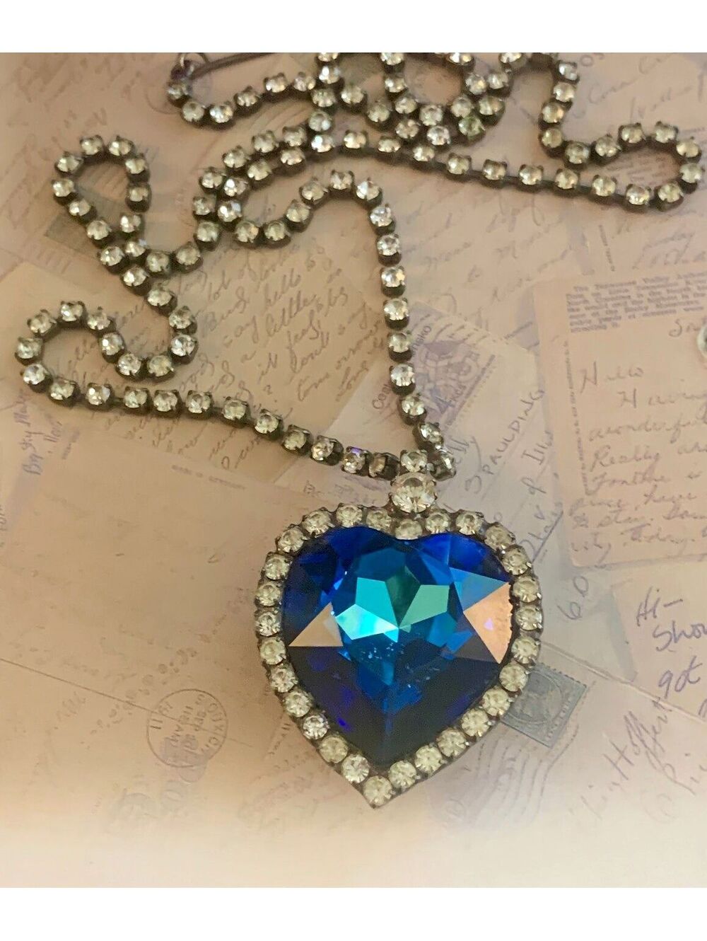 Vintage Heart Crystal Rhinestone Pendant Necklace on Chaton